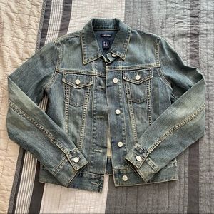 GAP classic denim jean jacket